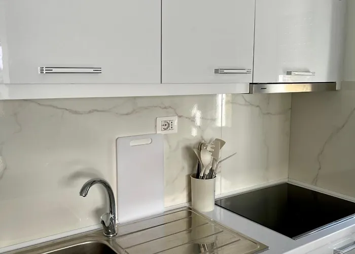 Charm Hideaway טיראנה