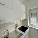 Apartment Charm Hideaway *