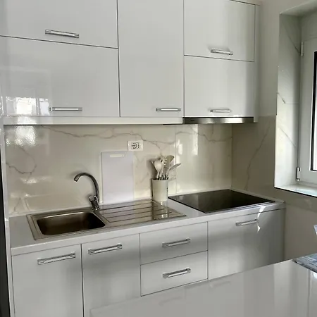 Apartment Charm Hideaway Tirana